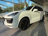 Porsche Cayenne Turbo/PCCB/Panodach/Burmester/Voll! - Porsche: Burmester