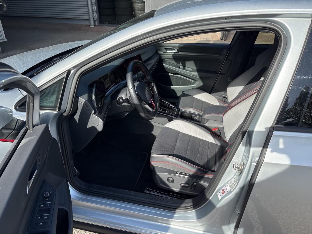 Volkswagen Golf GTI 2.0 TSI 180kW DSG.LED.LEDER.AHK.ACC.NAV, миниатюра 5