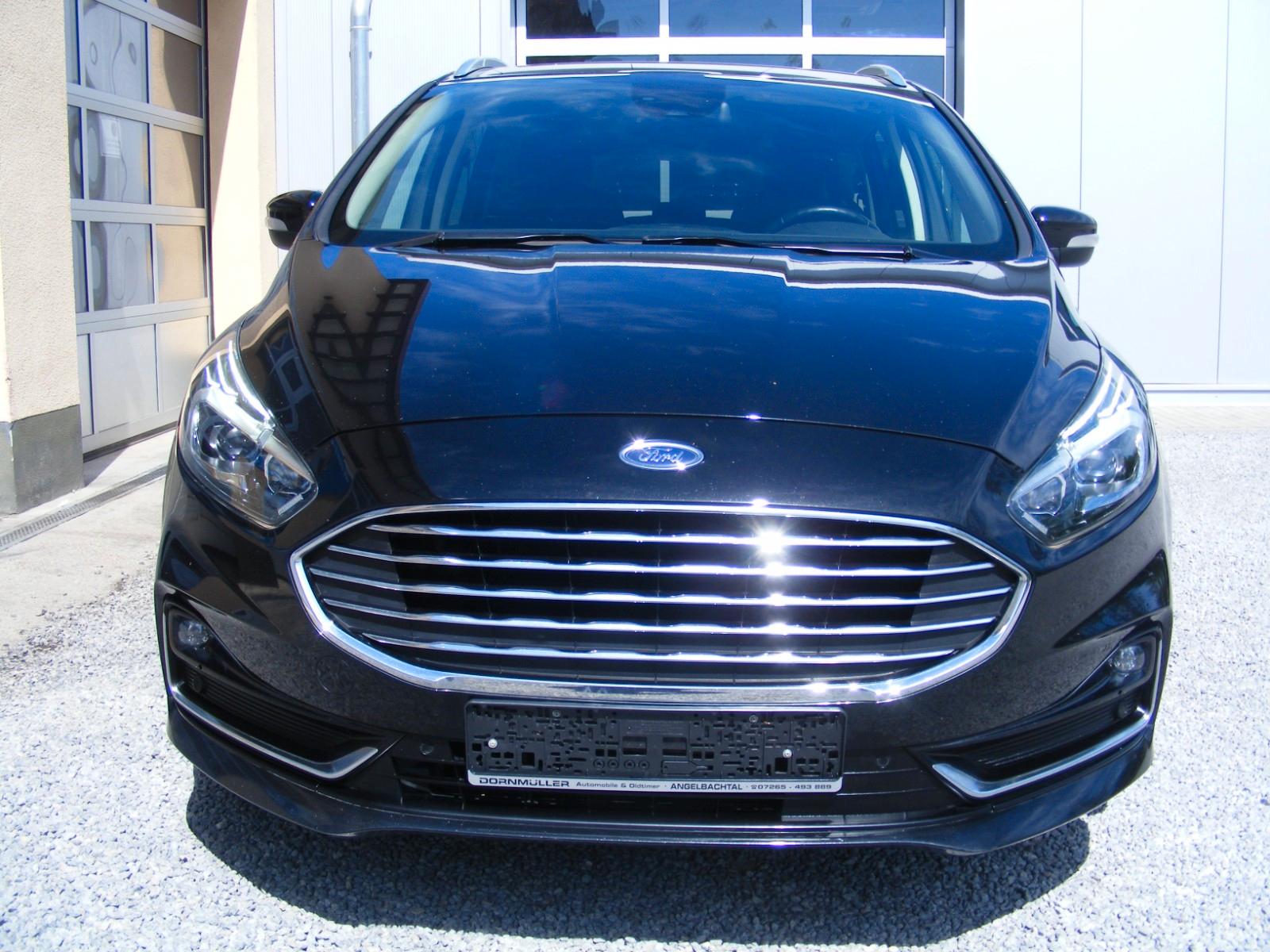 Ford S-MAX Hybrid Titanium -Automatik-