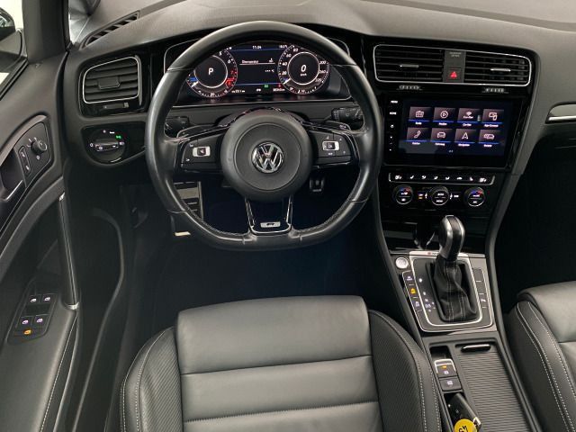 Golf VII R 2.0 TSI DSG 4Motion PANO+LEDER+NAVI