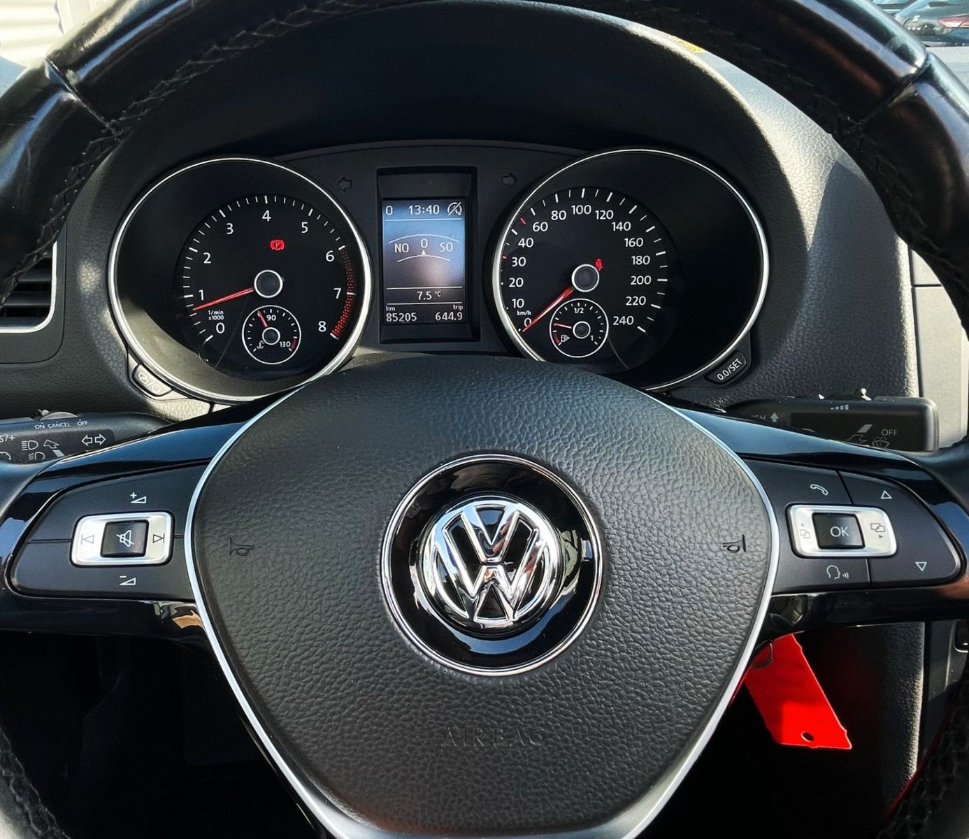 Fahrzeugabbildung Volkswagen Golf VI CABRIO EXCL EDITION KLIMAAUT LEDER NAVI