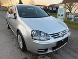 Volkswagen Golf V Lim. 1.4  Trendline - Volkswagen aus 2003: Gol