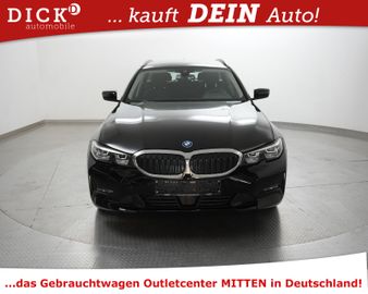 BMW 330 - 3