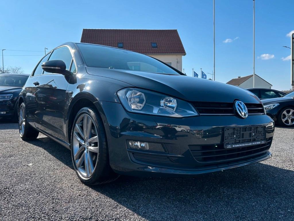Volkswagen Golf VII CUP BMT PDC + TEMP + SHZ