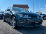 Volkswagen Golf VII CUP BMT PDC + TEMP + SHZ - Volkswagen Golf Limousine Cup mit Diesel-Antrieb