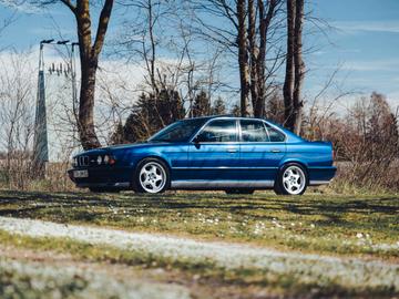 صورة 3 لـ 1992 BMW M5