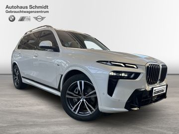 BMW X7 - 6