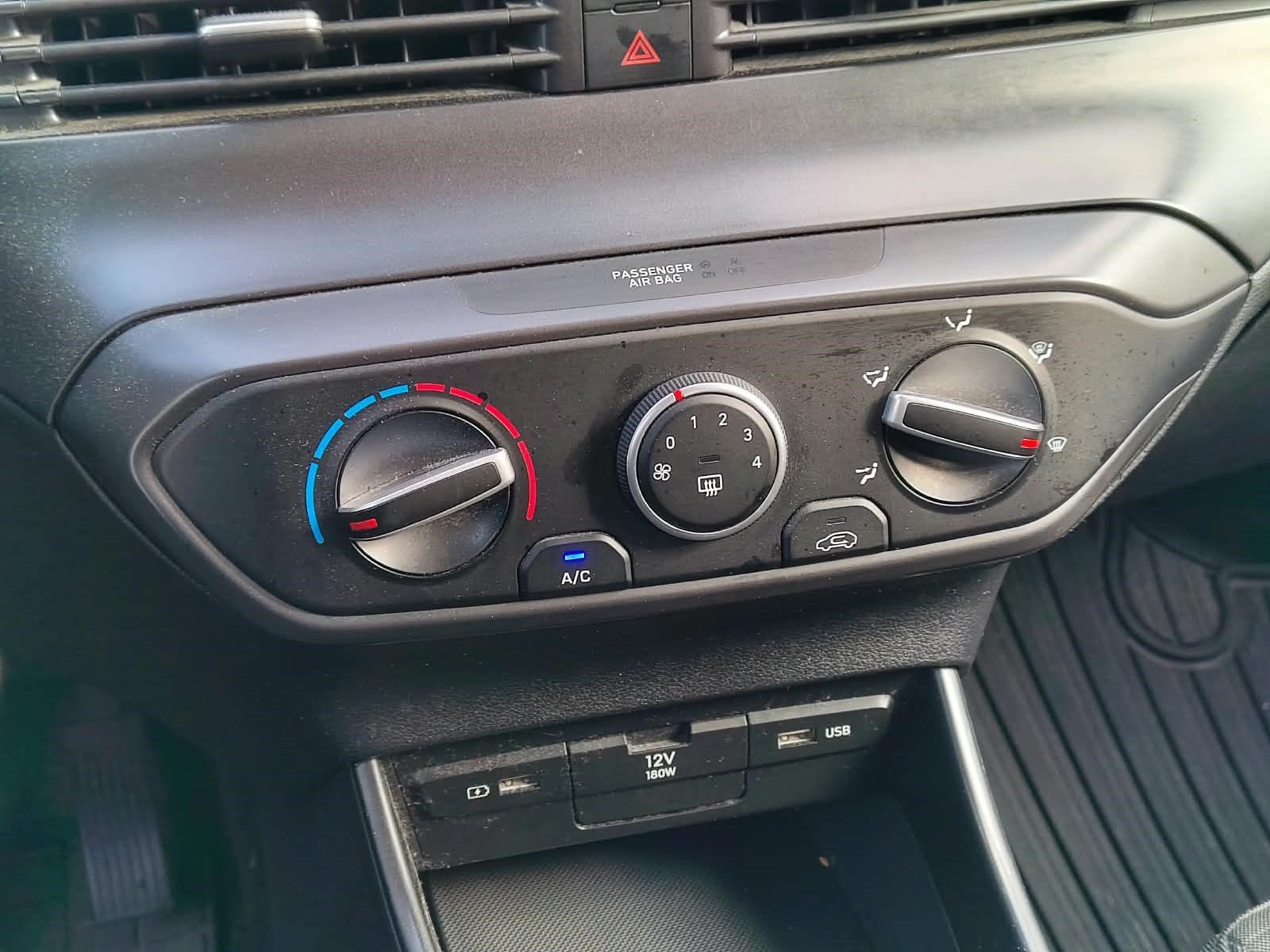 HYUNDAI i20  1.2 Select Kamera Klima CarPlay – Bild 16