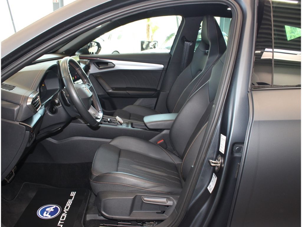 Fahrzeugabbildung CUPRA Formentor VZ 4Drive 2.0 TSI 1.Hand*Pano*Carplay
