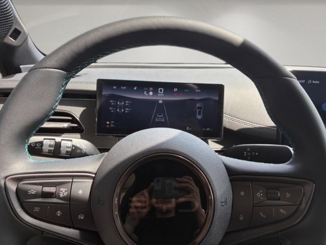 BYD SEAL 6