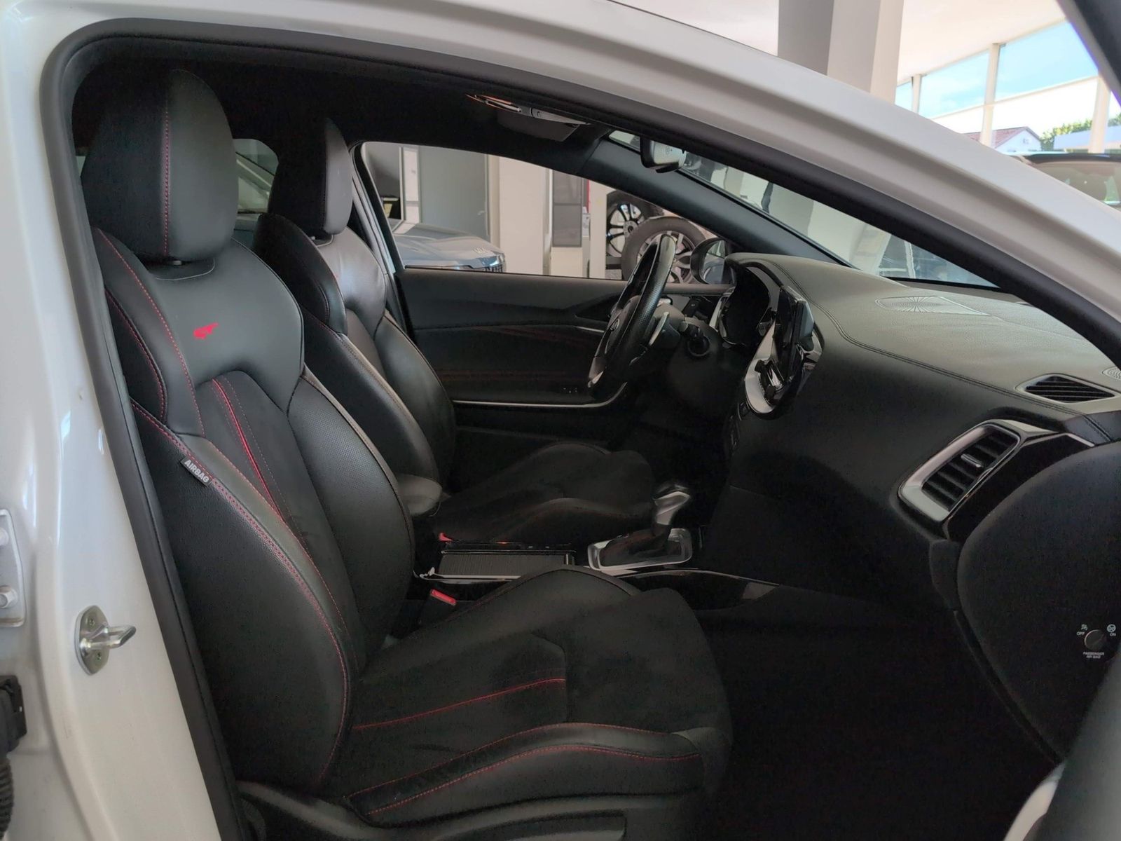 KIA pro_cee'd ProCeed 1.6 T-GDI GT DCT Navi Komfort JBL – Bild 12