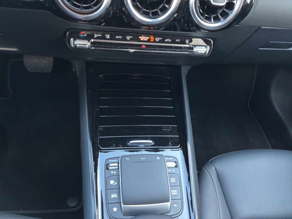 Fahrzeugabbildung Mercedes-Benz GLA 250 e LED*PDC*ParkAss*SpurH*el.Heck*AUT*Kam.