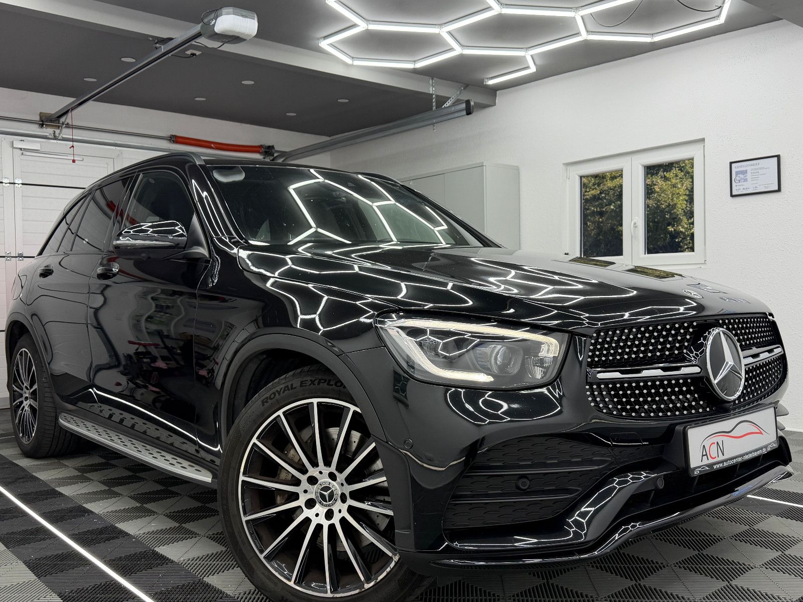 Fahrzeugabbildung Mercedes-Benz GLC 400 d 4Matic AMG-LINE/AMBIENTE+/360*/MEMORY