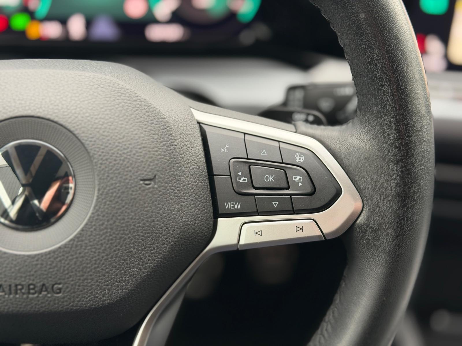 Volkswagen Golf VIII Variant DSG LED AHK DAB+ Ambili CarPla, миниатюра 17