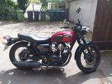 Kawasaki W800 - KAWASAKI 800