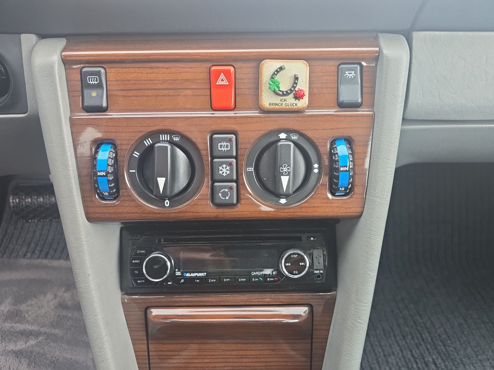 Fahrzeugabbildung Mercedes-Benz Automatik H Zulassung Nur 9 Tsd KM 1 A Zustand