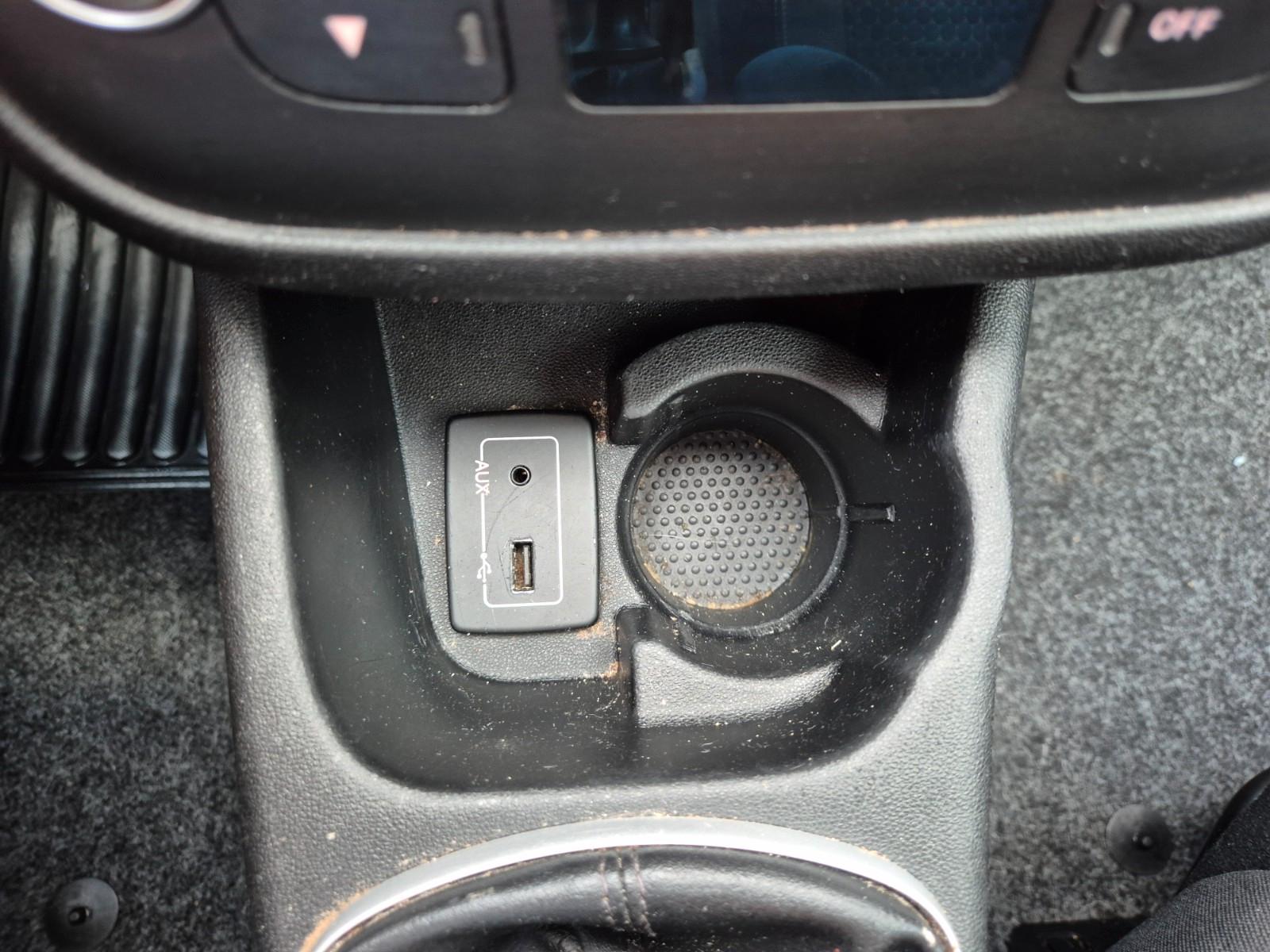 Fiat Punto 1.2 Lounge,Navi,Klimaaut,TÜV neu
