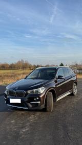 BMW X1 xDrive20i  xLine Pano Leder 8-fach - BMW X1 Gebrauchtwagen in Frankfurt