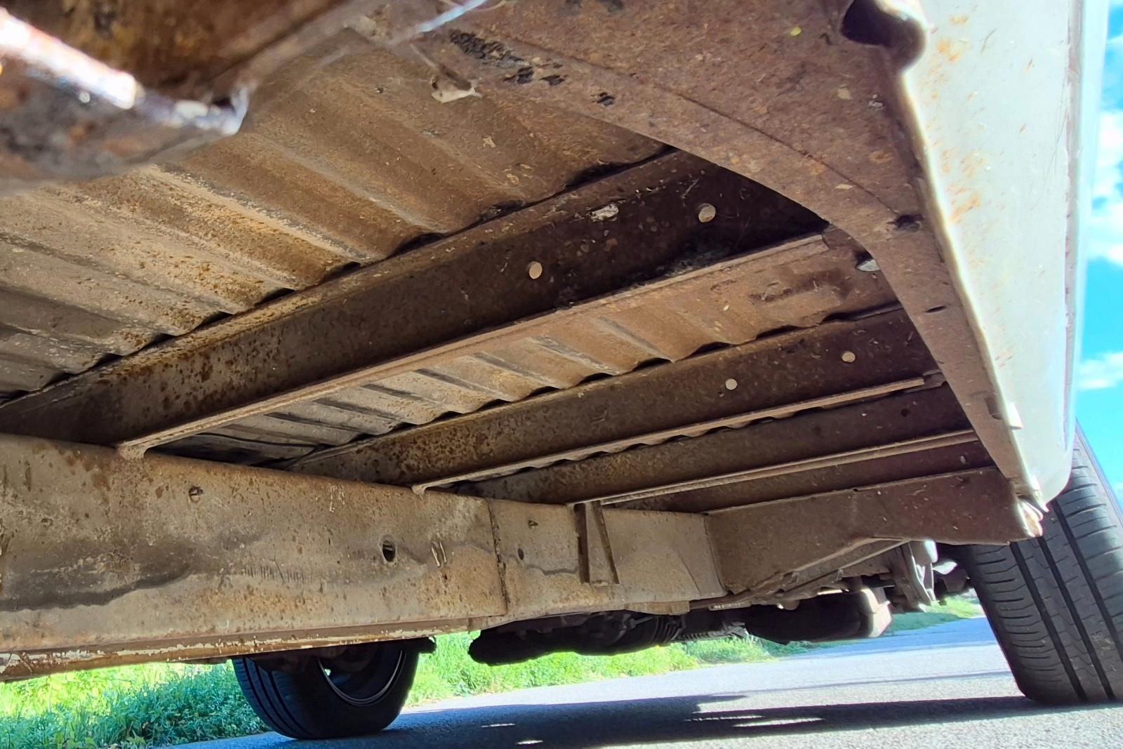Volkswagen T2 Westfalia Tintop Camper