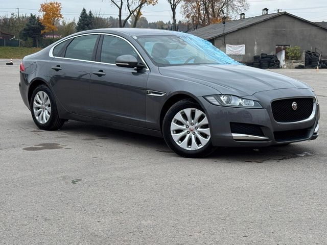 Jaguar XF E-Performance 163PS Prestige Automatik