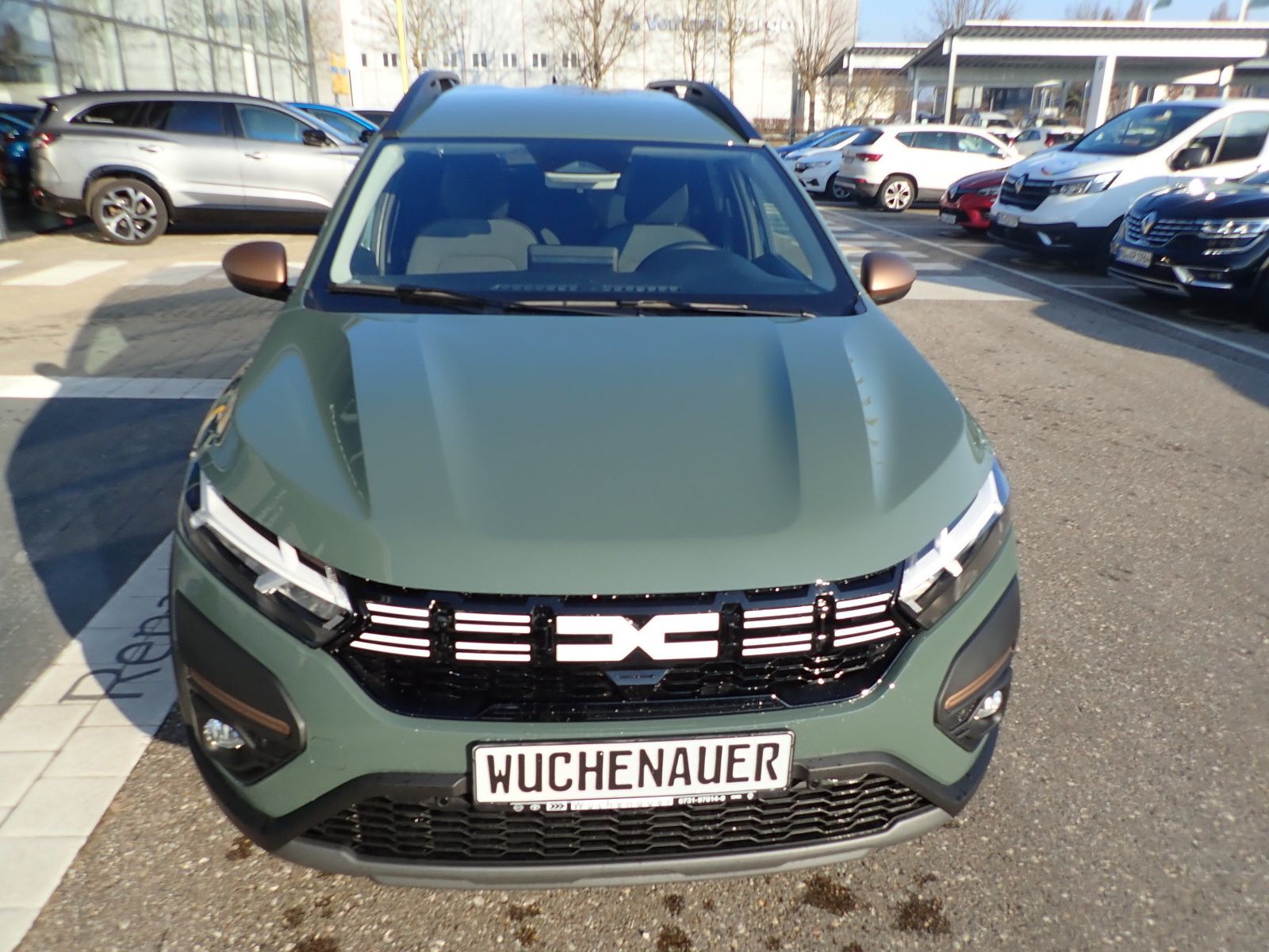 Fahrzeugabbildung Dacia Jogger TCe 110 EXTREME+/7-SITZ/SHZ/EPH/RFK/NAVI/