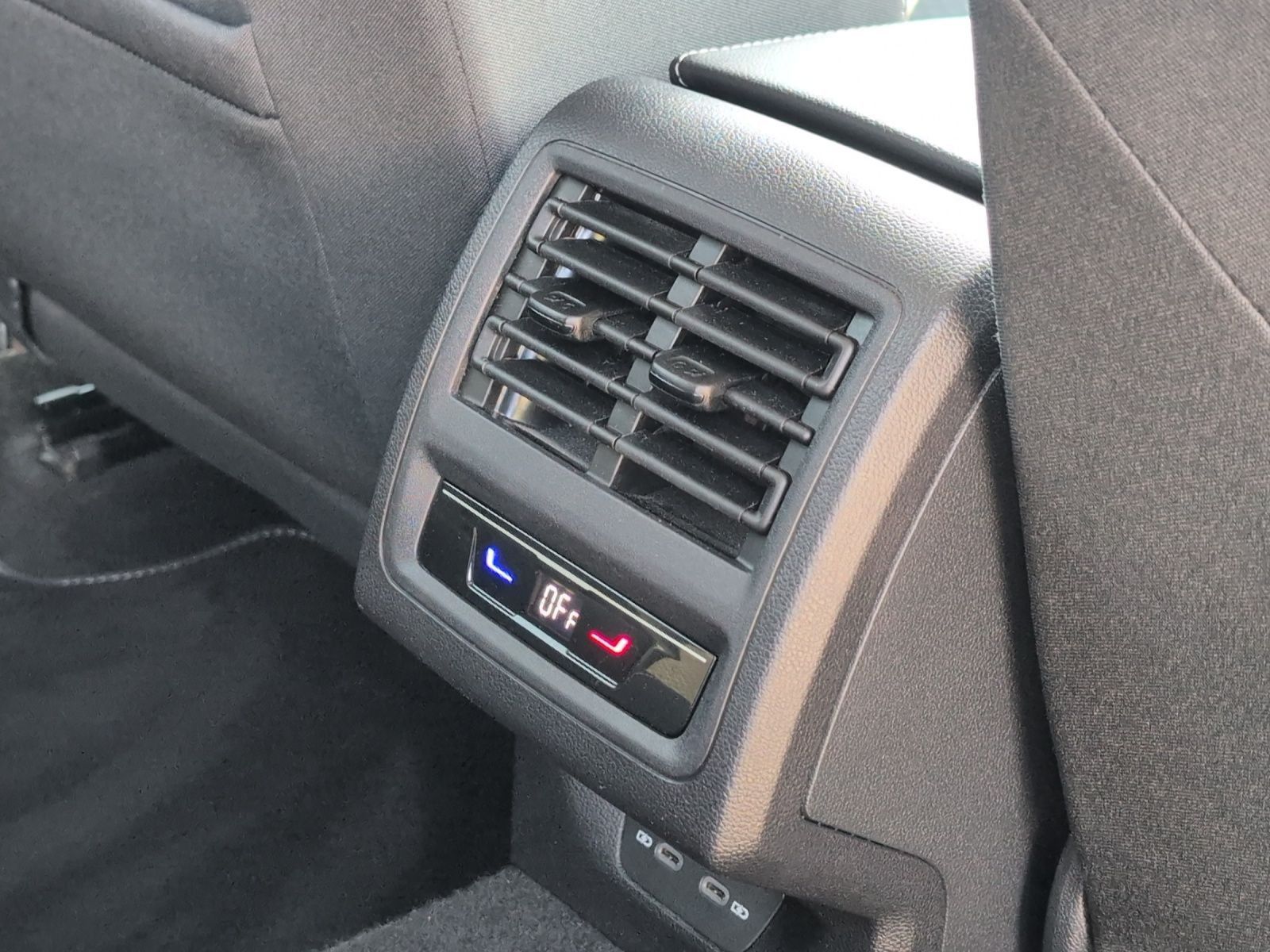 Volkswagen Golf - Bild 17