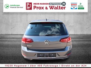 Volkswagen Golf - 5