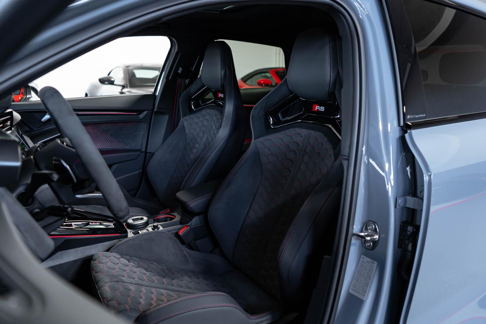 Audi RS3 2.5 TFSI quattro PANO SONOS KERAMIK RS-AGA foto 16