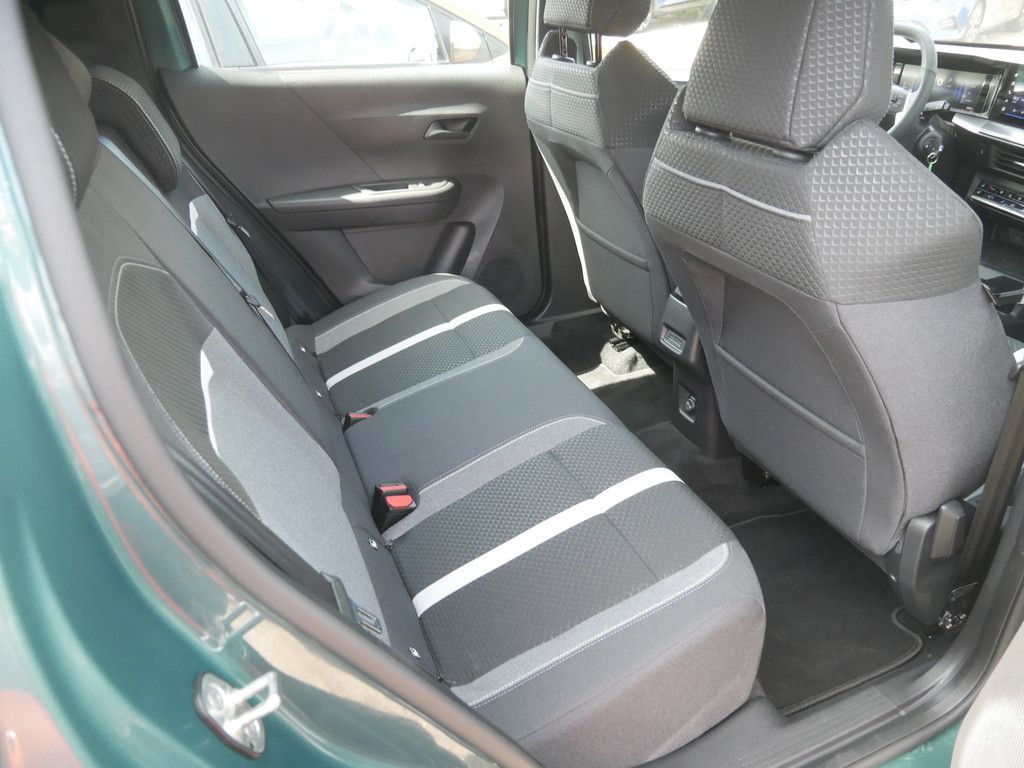 Fahrzeugabbildung Opel Frontera 1.2 Edition PDC SHZ KAMERA NAVI LED