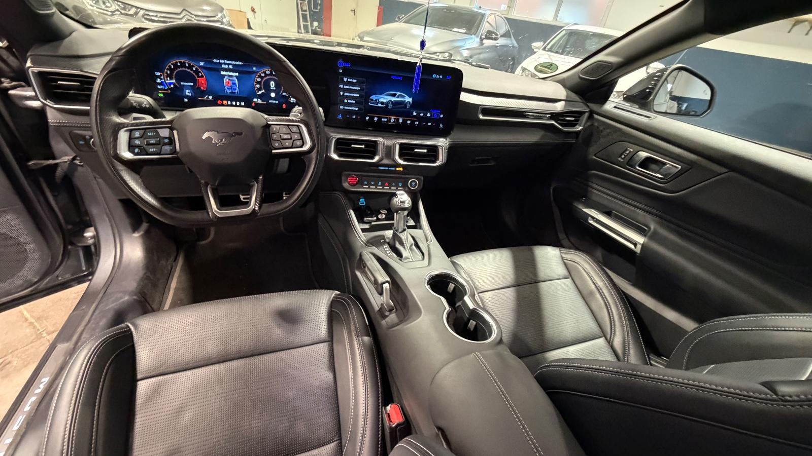 Ford Mustang Fastback 5.0 Ti-VCT V8 328 kW GT SERVICE