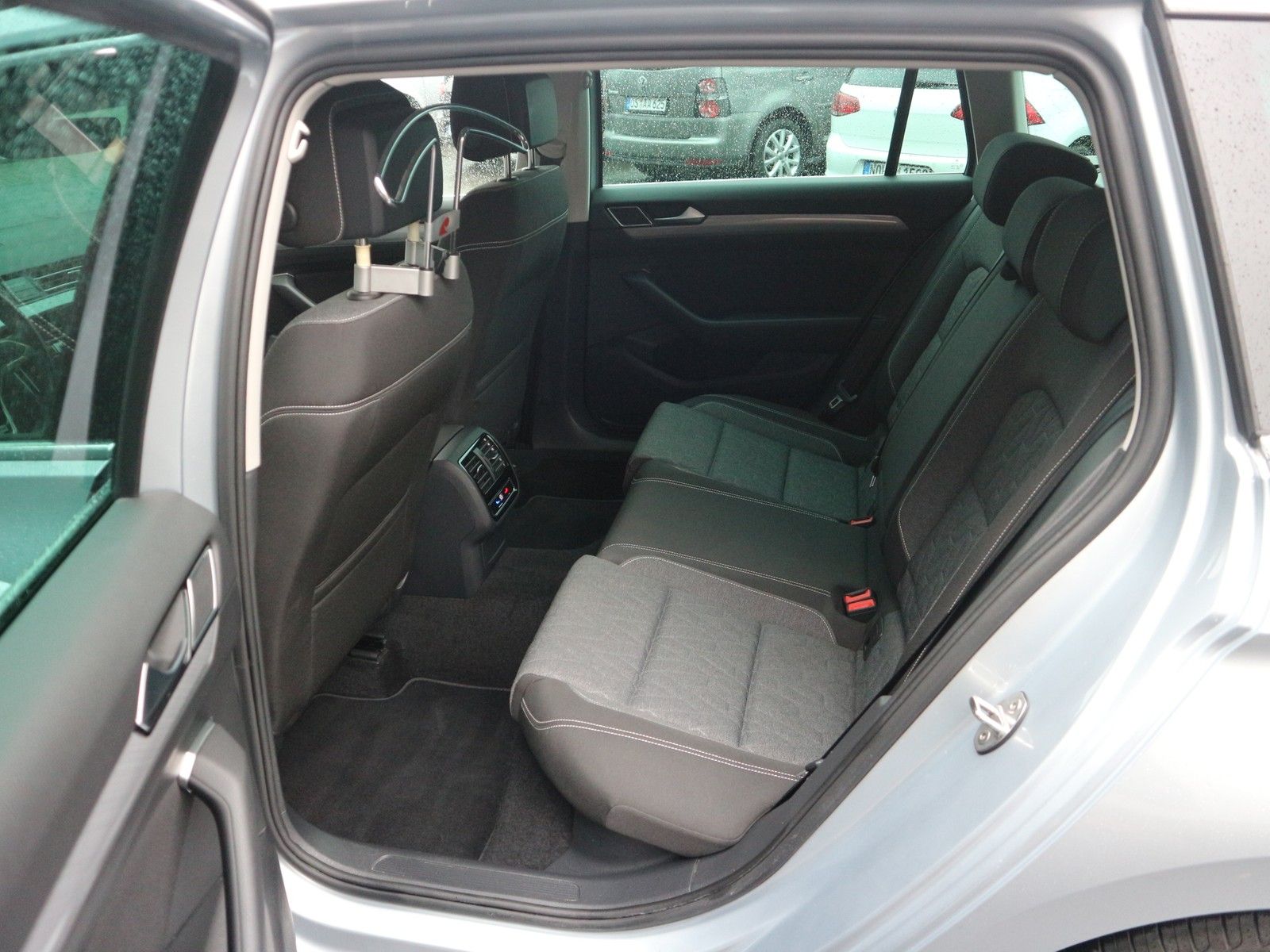 Volkswagen Passat - Bild 8