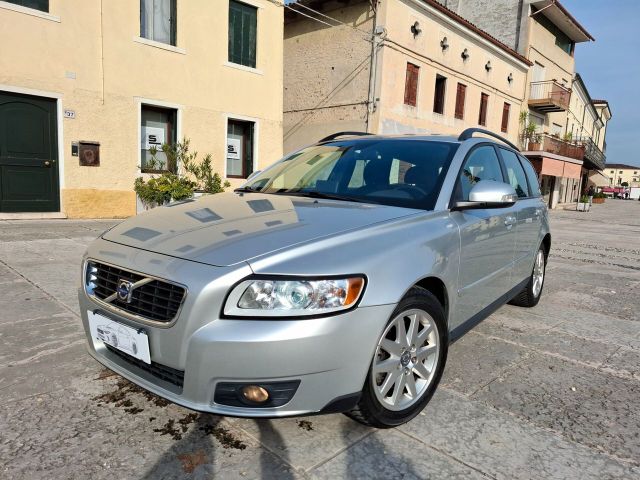 Volvo V50 2.0 D 136cv 6 Marce Momentum