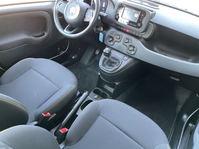 Fahrzeugabbildung Fiat Panda 1.0 Mild-Hybrid DAB, Tempomat, Einparkhilf