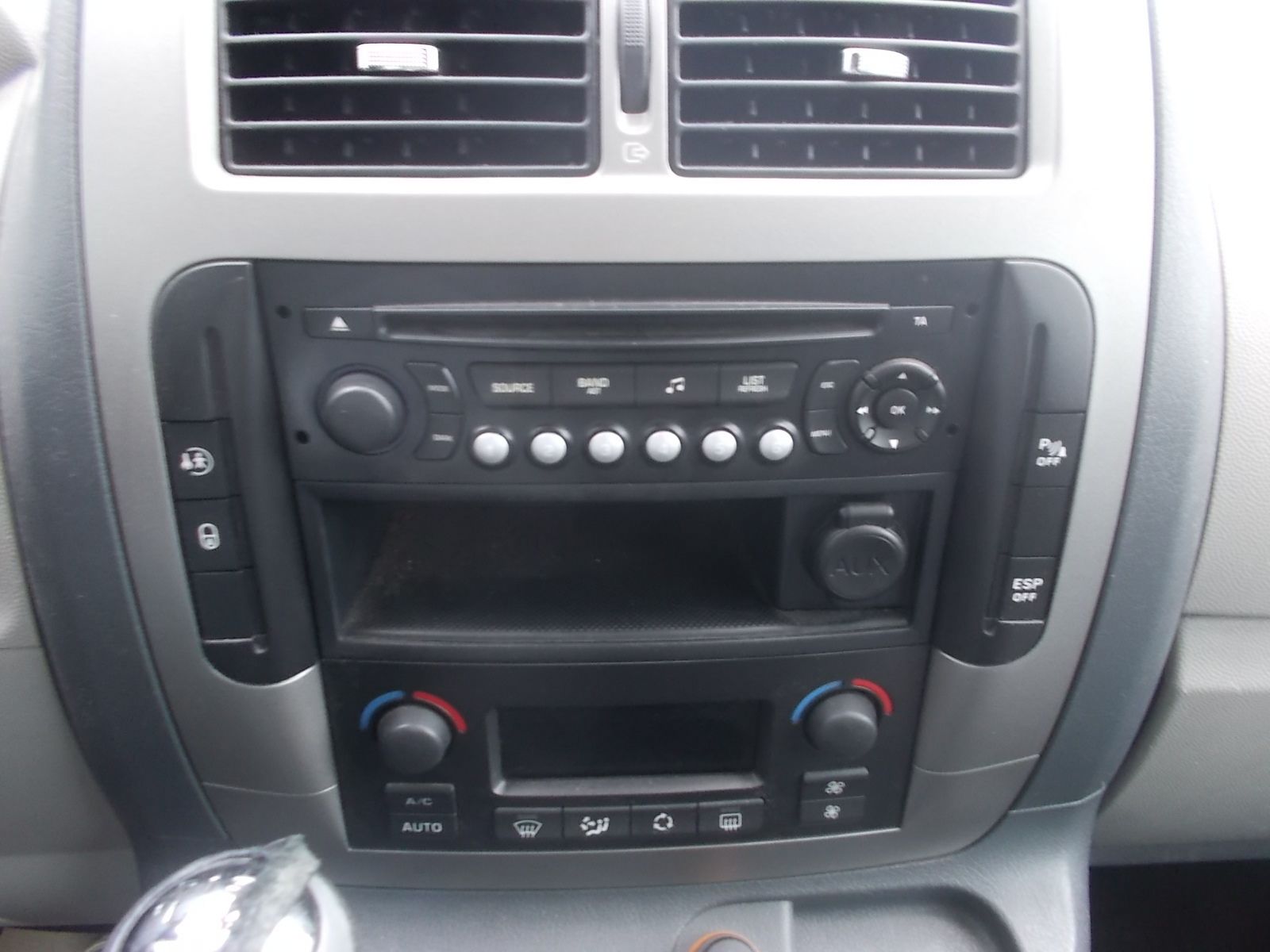 Fahrzeugabbildung Fiat Scudo Panorama Executive 165 Mjet AHK Standheiz.