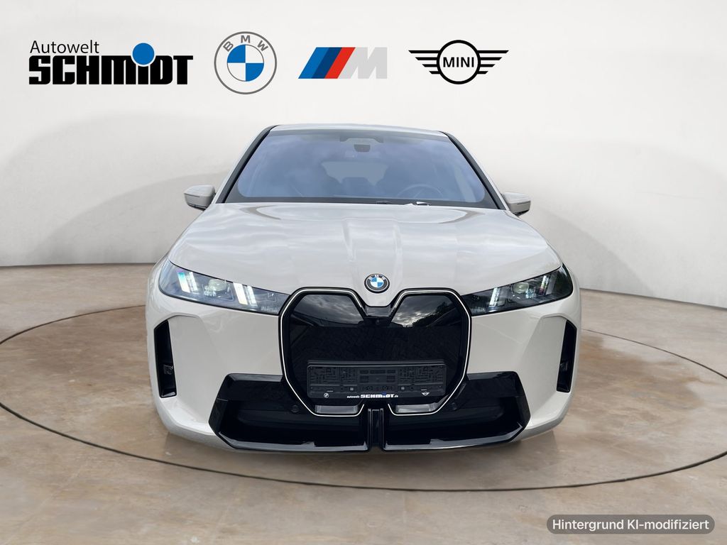 BMW iX xDrive60 M Sport + GARANTIE-bis-10.2030