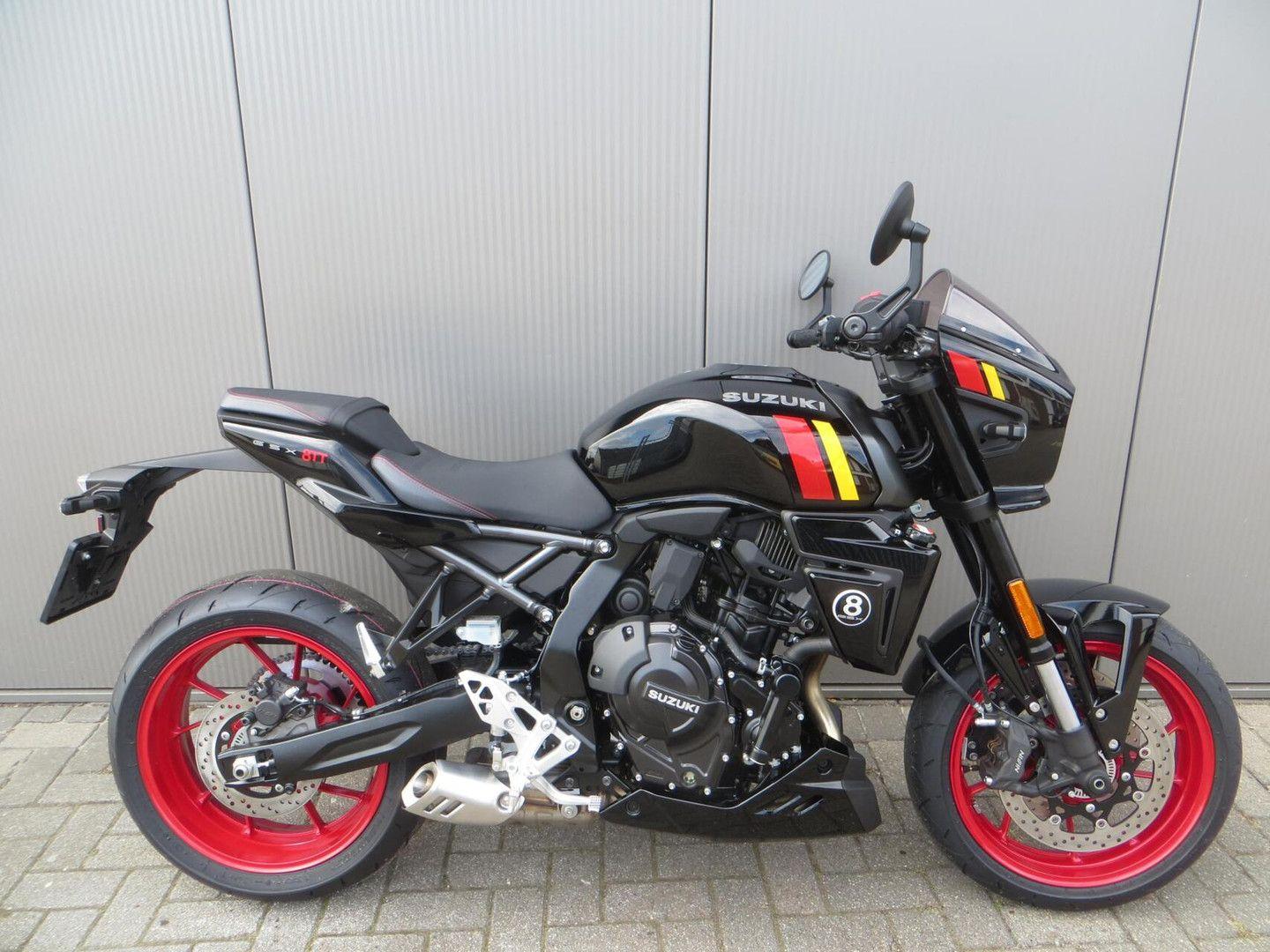 Suzuki GSX-8TT