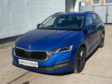 Skoda Octavia Combi Style, LED, NAVI,KAMERA - Skoda Octavia: Blau