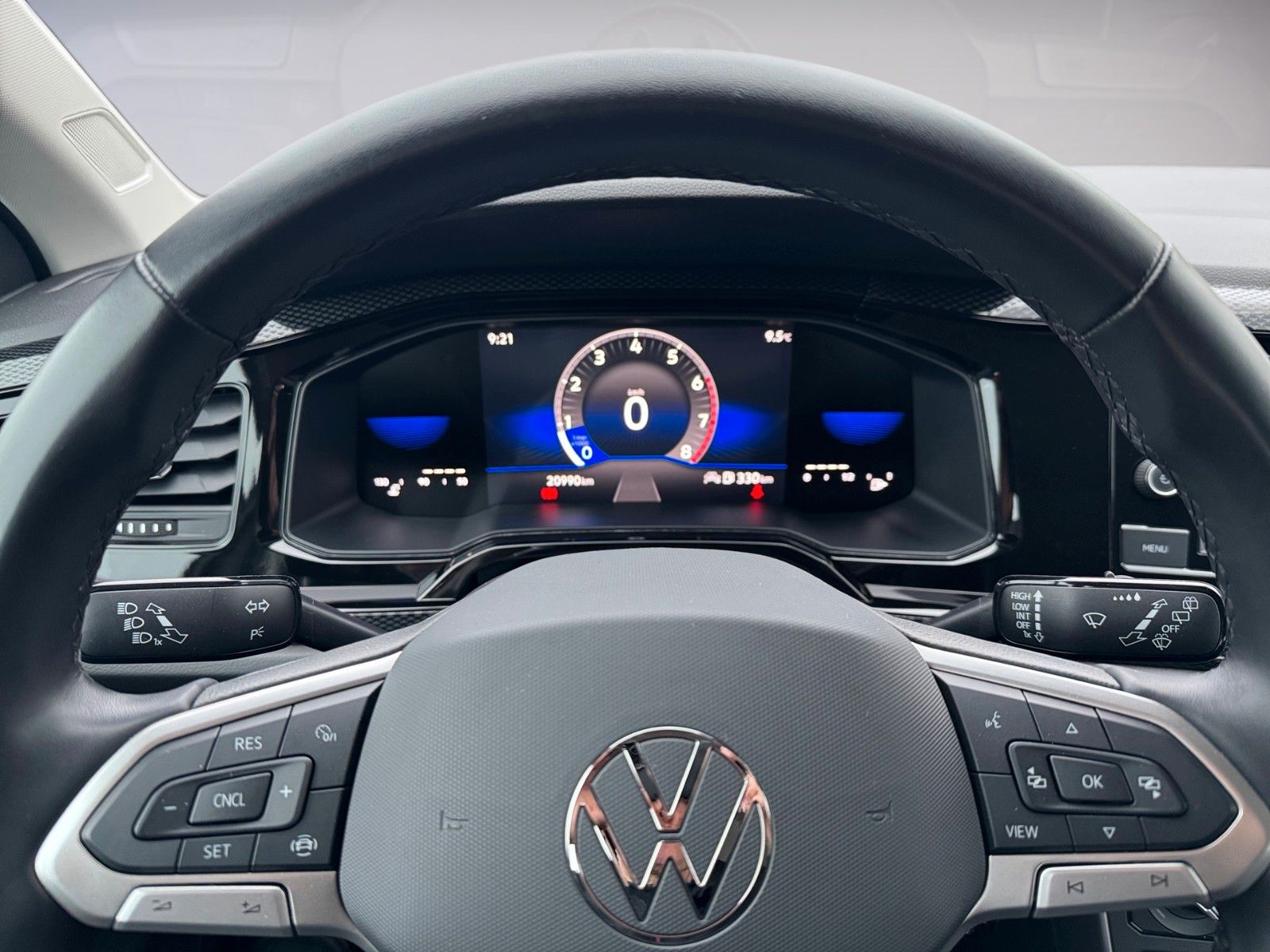 Fahrzeugabbildung Volkswagen Polo Life 1.0 MPI