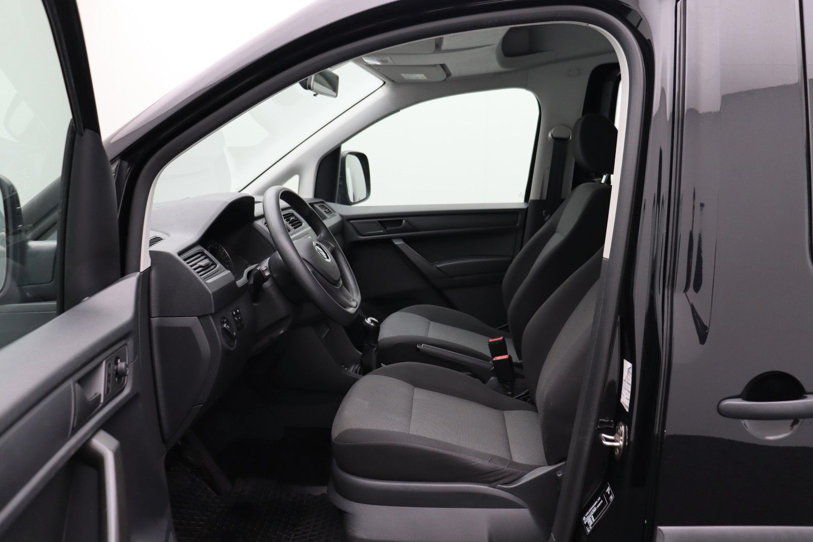 Fahrzeugabbildung Volkswagen Caddy 2.0 Kombi BMT