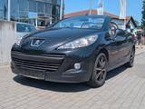 Peugeot 207 CC Cabrio Sitzh. Leder. - Peugeot 207: Cabrio