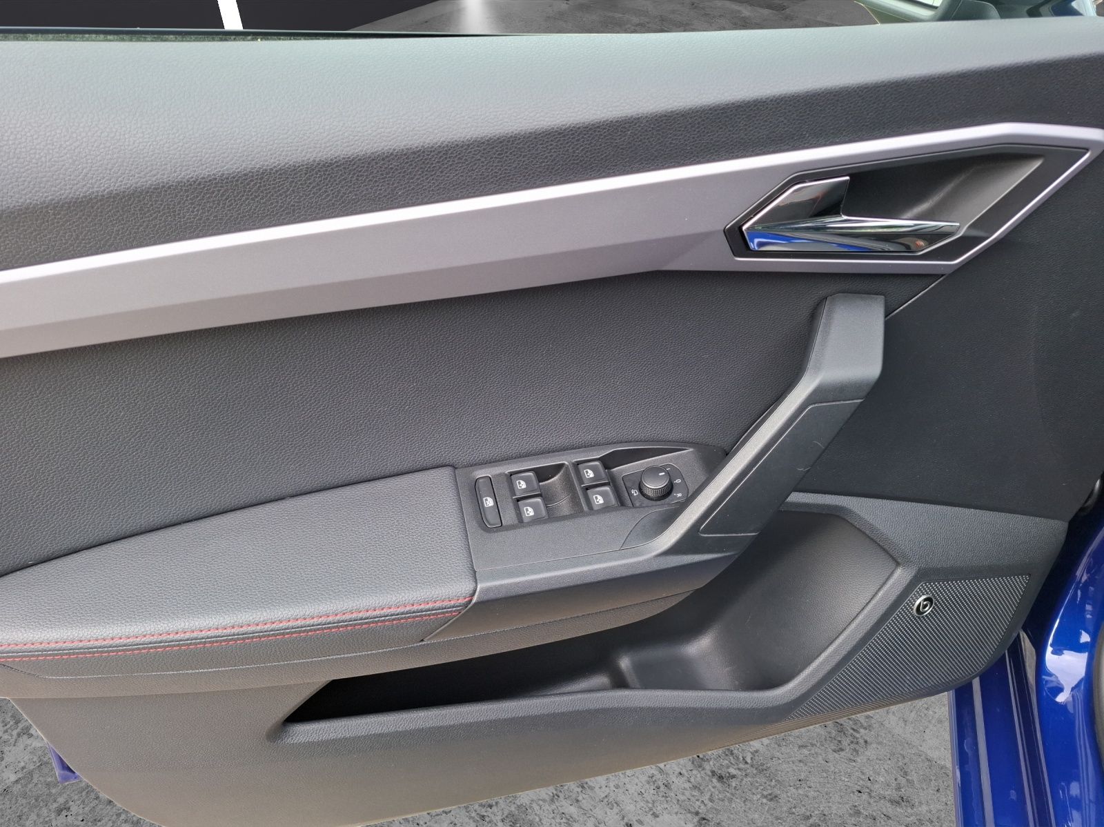 Fahrzeugabbildung SEAT Ibiza TSI FR-Line Beats DSG LED Navi AID ACC RFK