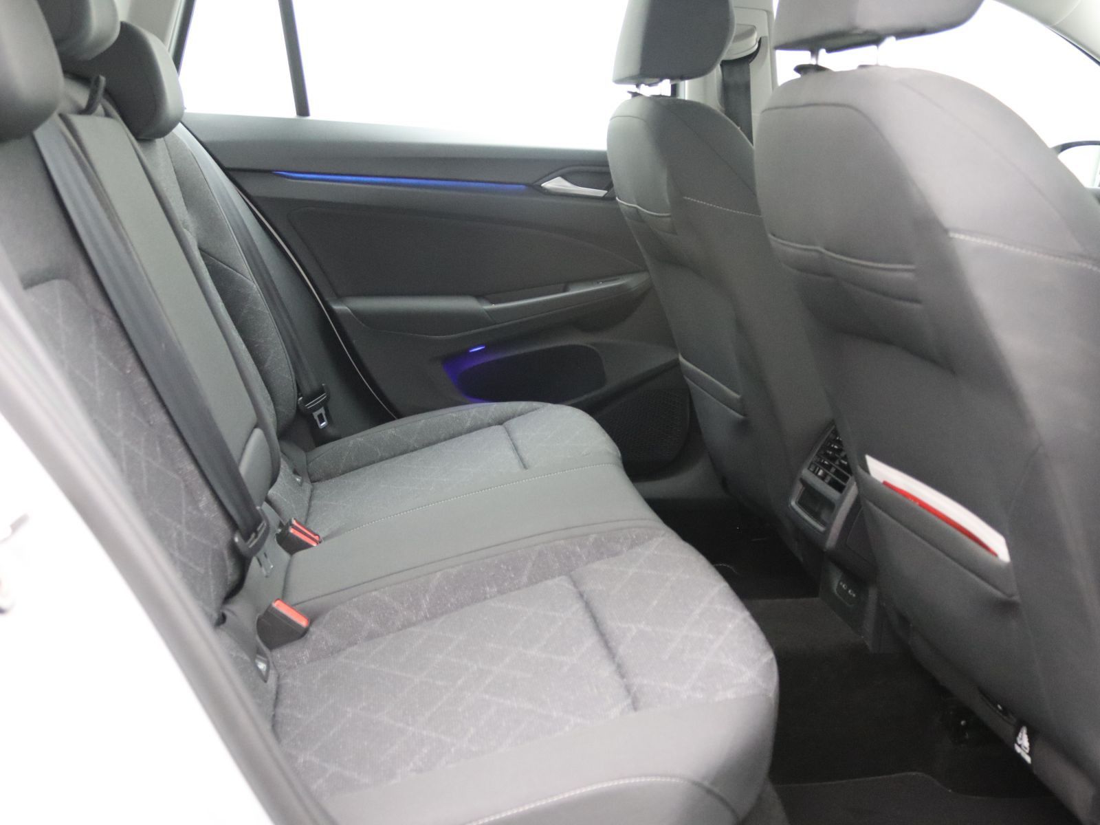 Volkswagen Golf - Bild 10