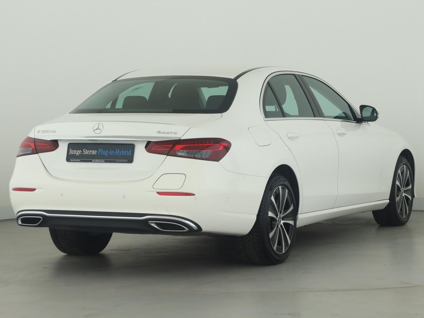 Mercedes-Benz E 300 de 4M *Avantgarde*AHK*HUD*PTS*Kamera*Navi*