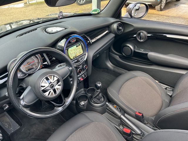 Fahrzeugabbildung MINI One Cabrio+Navi+PDC+LM+WR+BT+