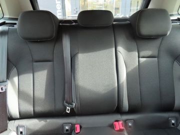 Fotografie 8 des Skoda KAMIQ Tour 1.5 DSG NAVI AHK
