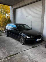 BMW e46 320d Touring Facelift - BMW 320 aus 2003: Kombi, 320d