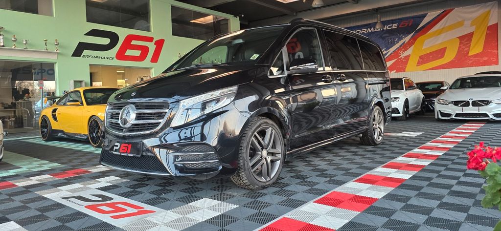 Mercedes-Benz V 220