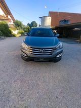 Hyundai Santa Fe - gebrauchte Hyundai SANTA FE aus dem Jahr 2012