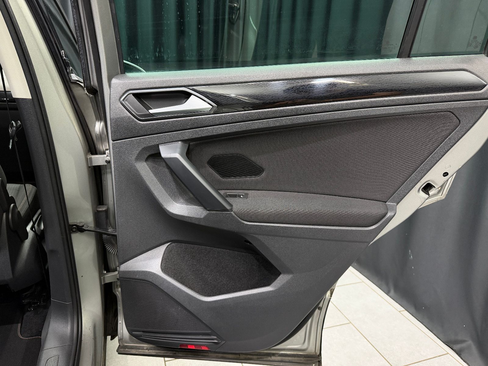 Fahrzeugabbildung Volkswagen Tiguan Sound |AUTOMATIK|DSG|PDC