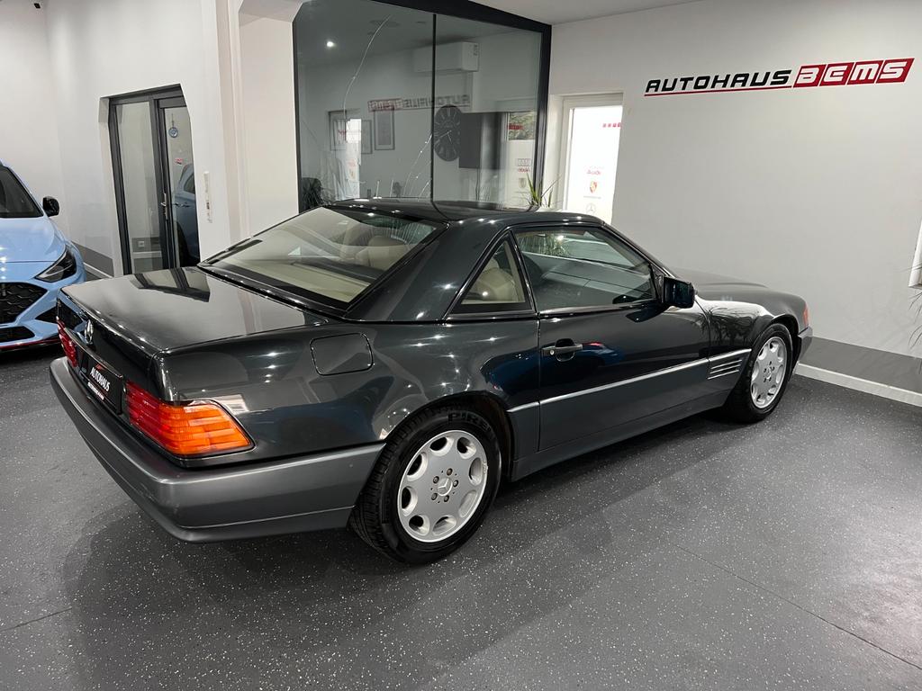 Mercedes-Benz SL 300